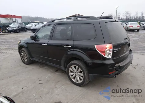 2011 Subaru Forester 2.5X Premium z USA, uszkodzony, nr VIN JF2SHADC3BH727277